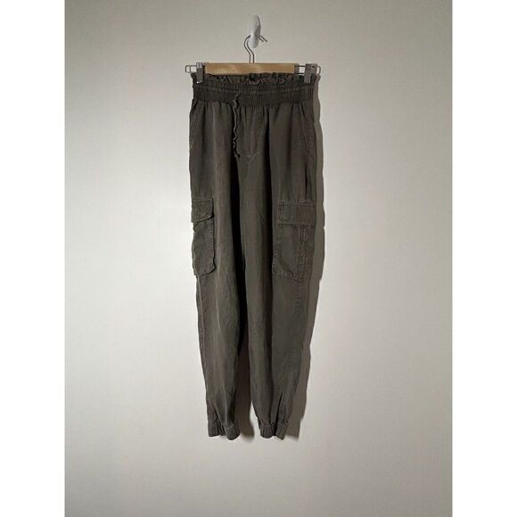 Abercrombie & Fitch Gray 100% Lyocell Pull-On Cuffed Cargo Pants Womens XS - Picture 1 of 4